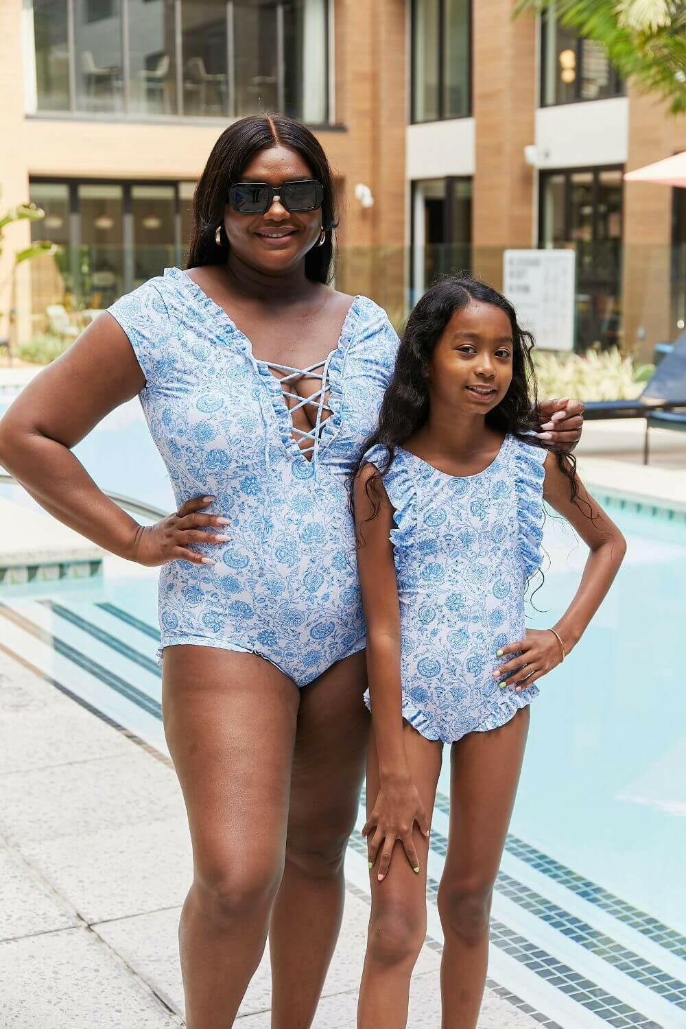 Marina West Swim Bring Me Flowers V-Neck One Piece Swimsuit In Thistle