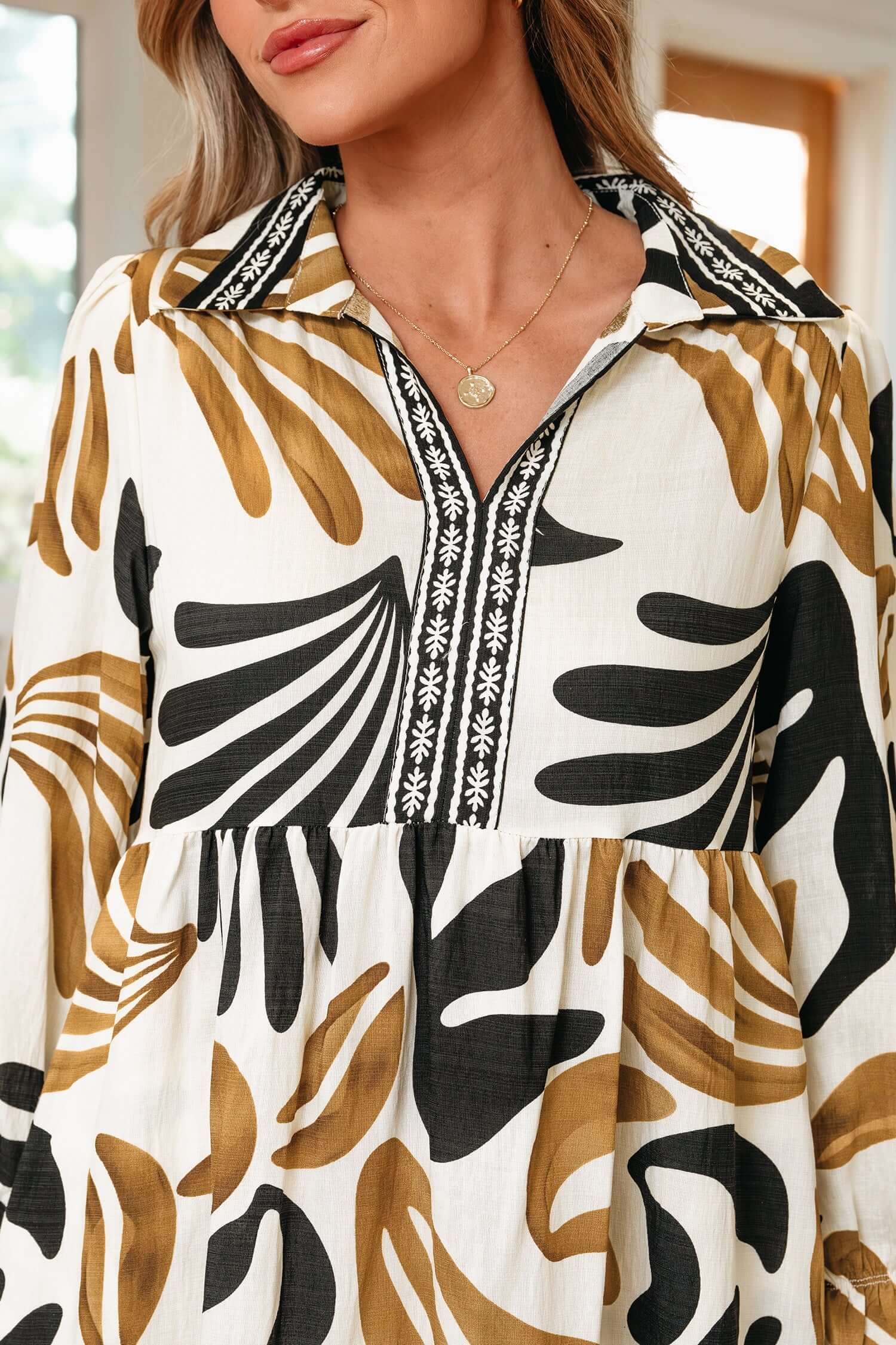 Tropical Contrast Trim Ruffle Hem Dress