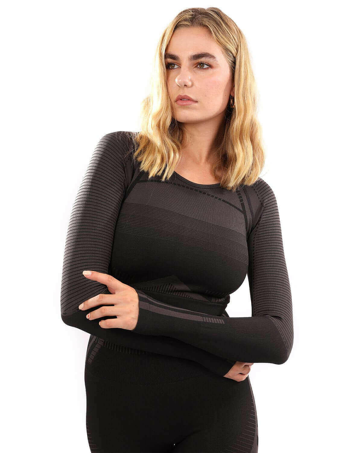 Decata Seamless Sports Top - Black & Brown