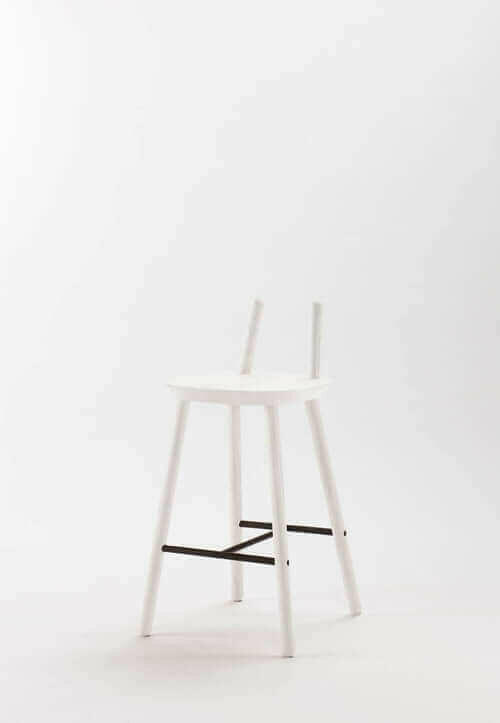 Naïve Semi Bar Stool