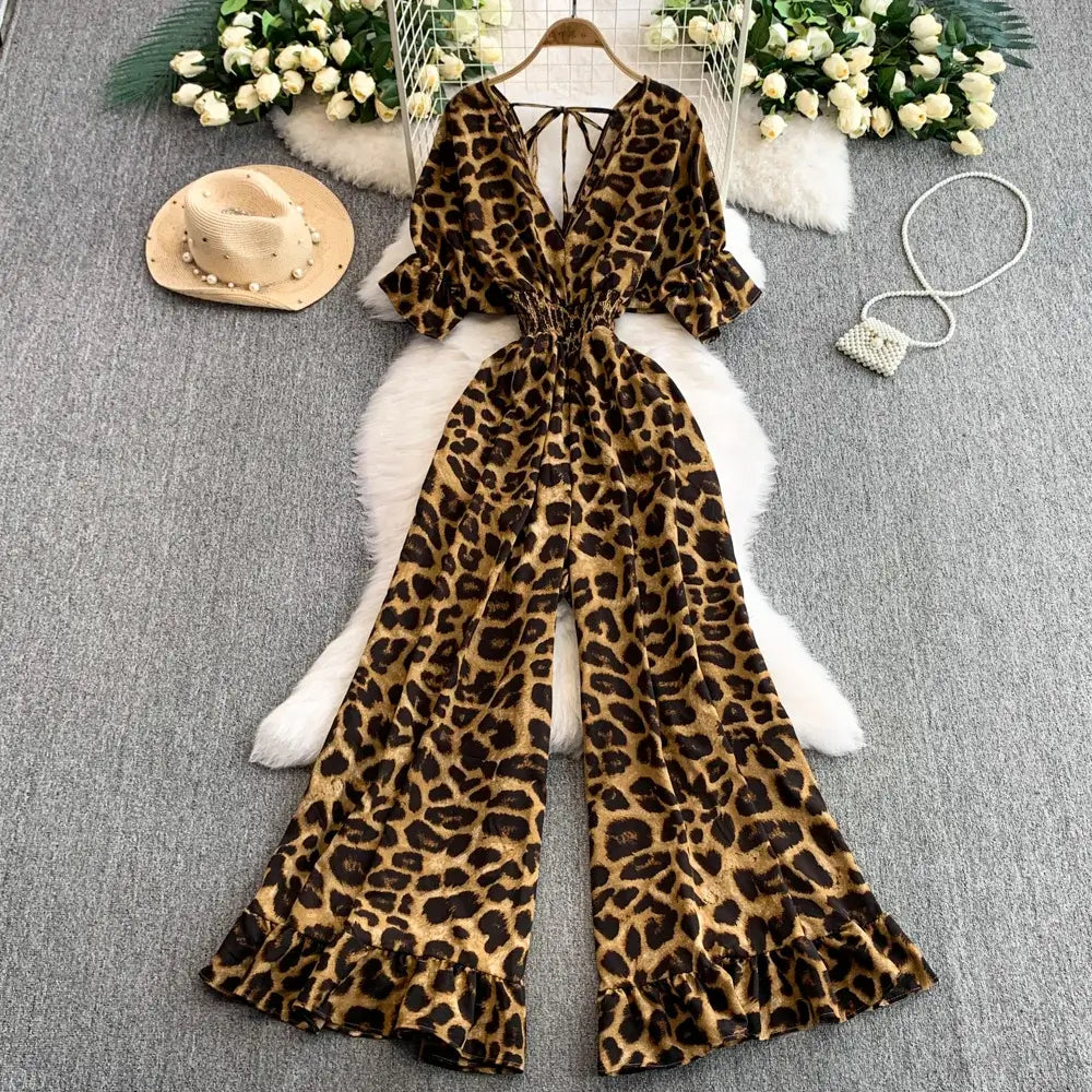Elegant V-Neck Leopard Print Jumpsuit for Summer