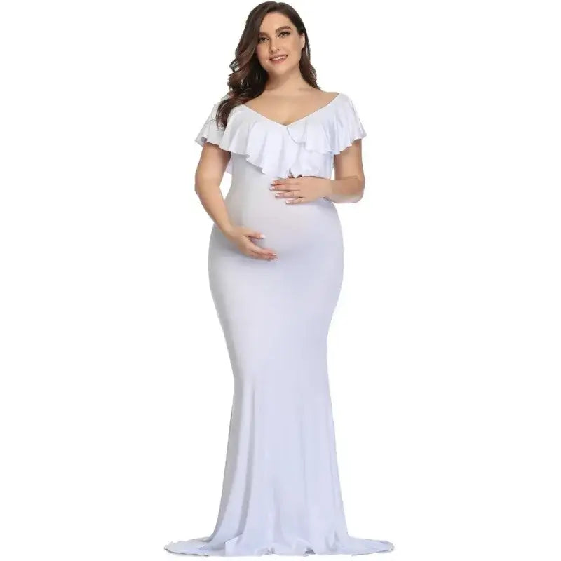 Elegant Plus Size Maternity Dress for Photo Shoots