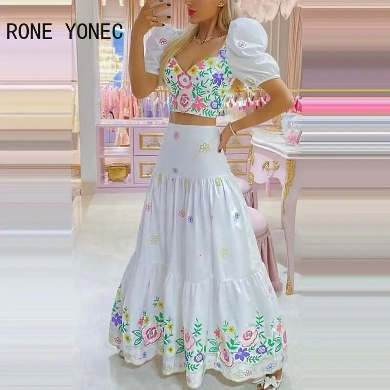2024 Women Allover Print Short Puff Sleeves Crop Tops & Ruffle Decor Skirt Maxi Vacation Sweety Skirt Sets