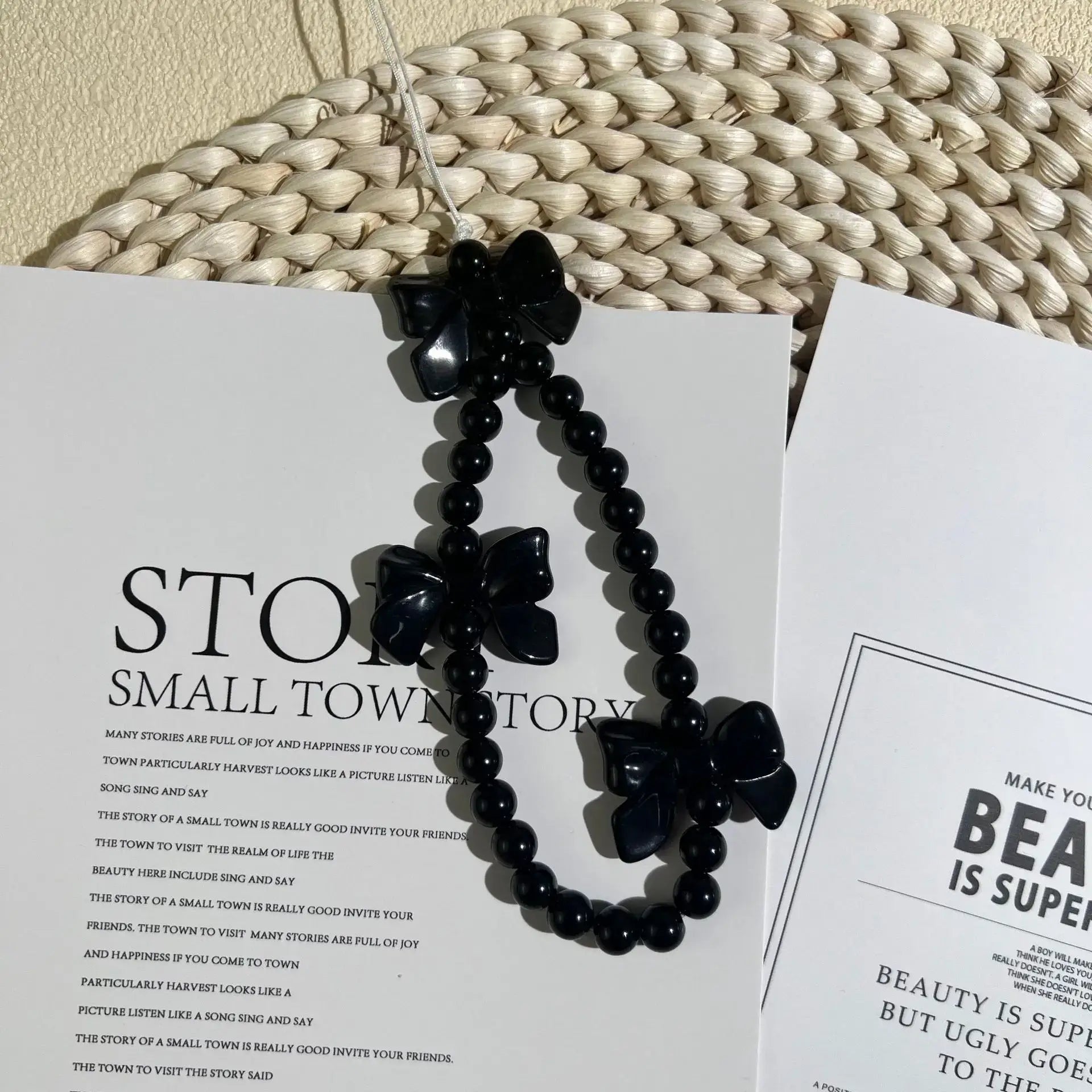 1pc Charm Bowknot Mobile Phone Chains For Women Girls Telephone Charm Strap Pink Black Acrylic Pearl Beaded Lanyard Jewelry Gift