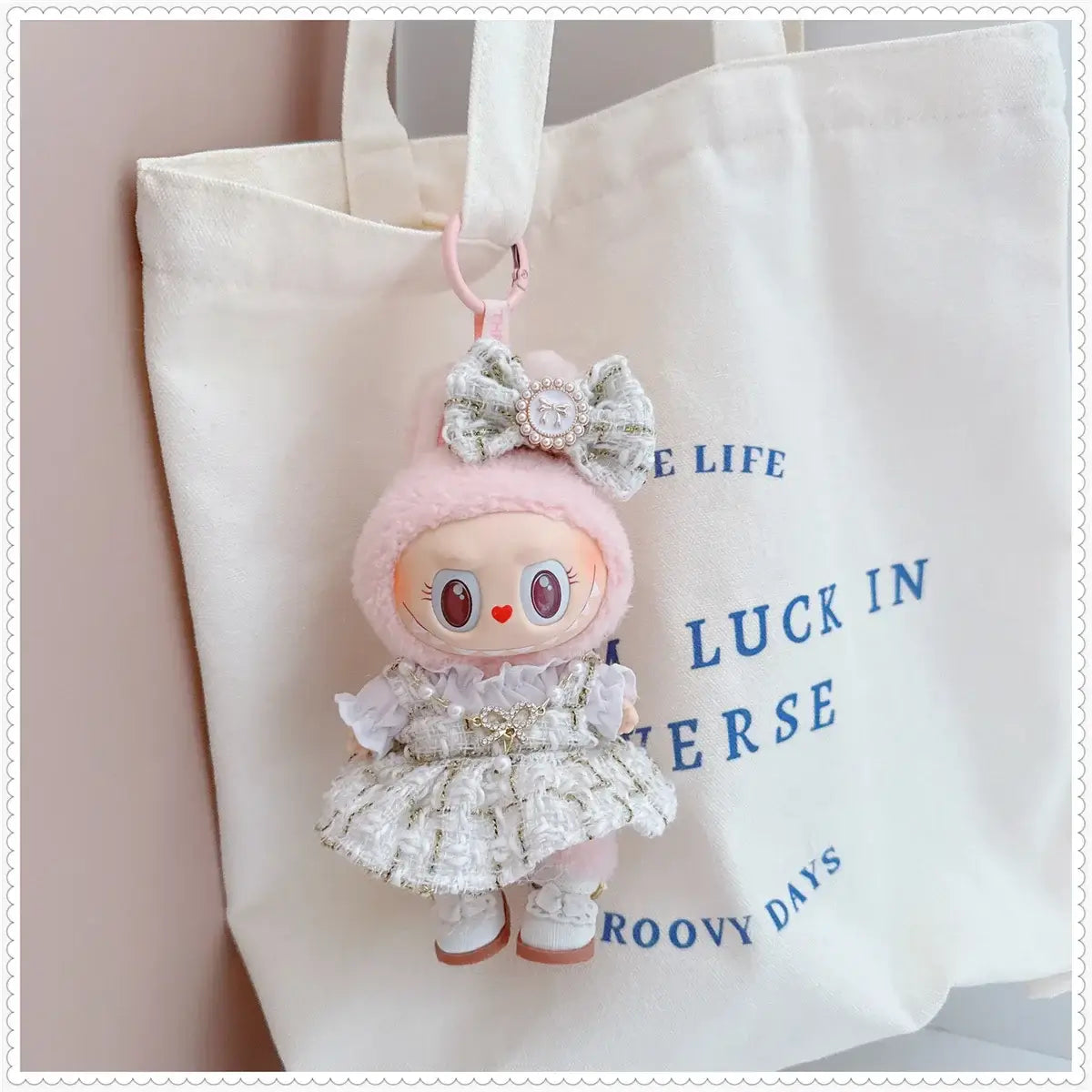 17cm Labubu Doll Accessories Clothes Advanced Luxury Design Sweet Woolen Shawl Suit Skirt Labubu Clothes Messenger Bag Loafers