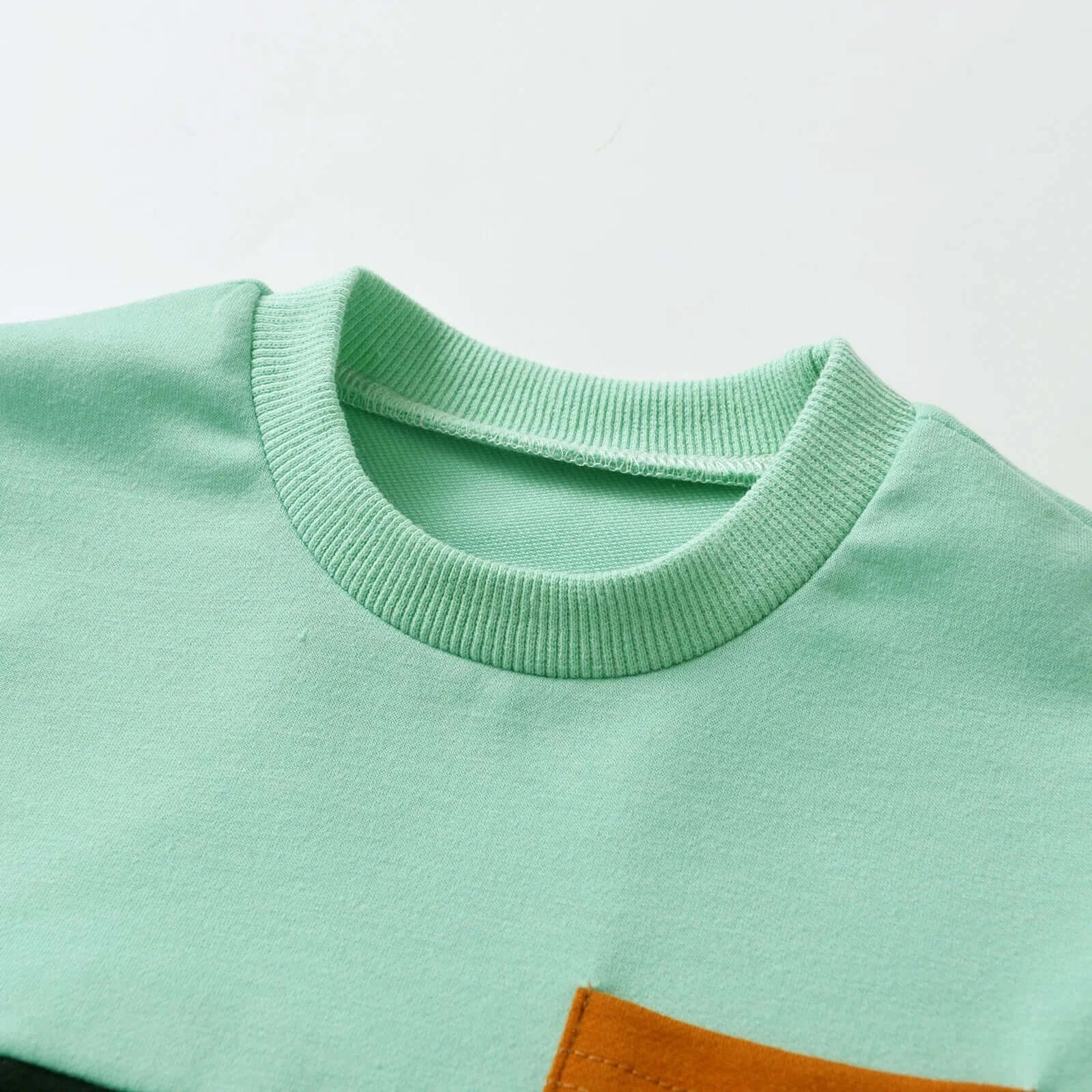 2PCS Toddler Boy Tracksuit | Fashionable & Cozy Outfit