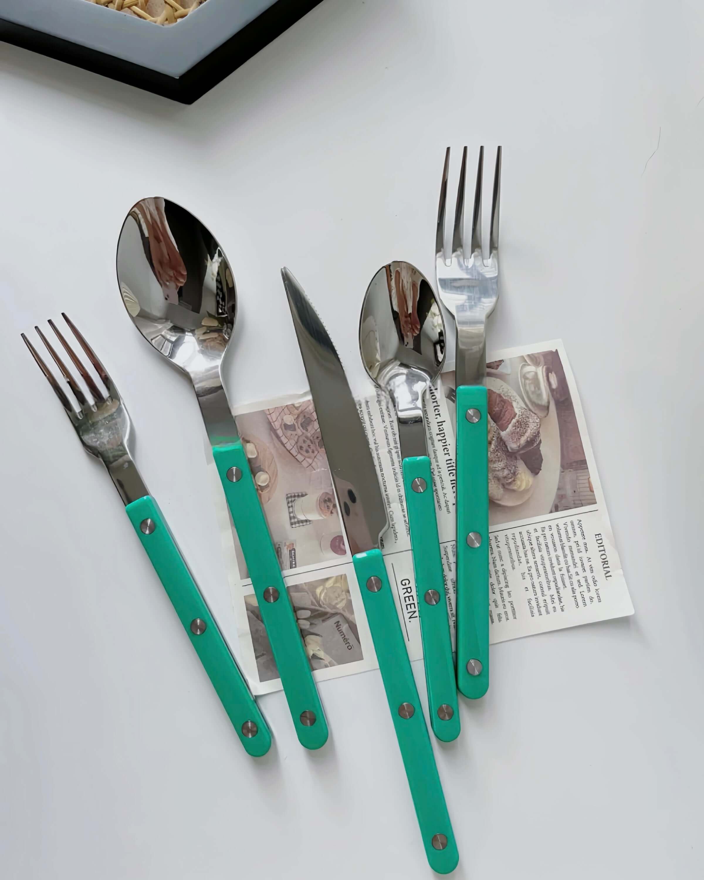 10 Pcs Modern French Rivet Cutlery Set - Bistrot Style Flatware