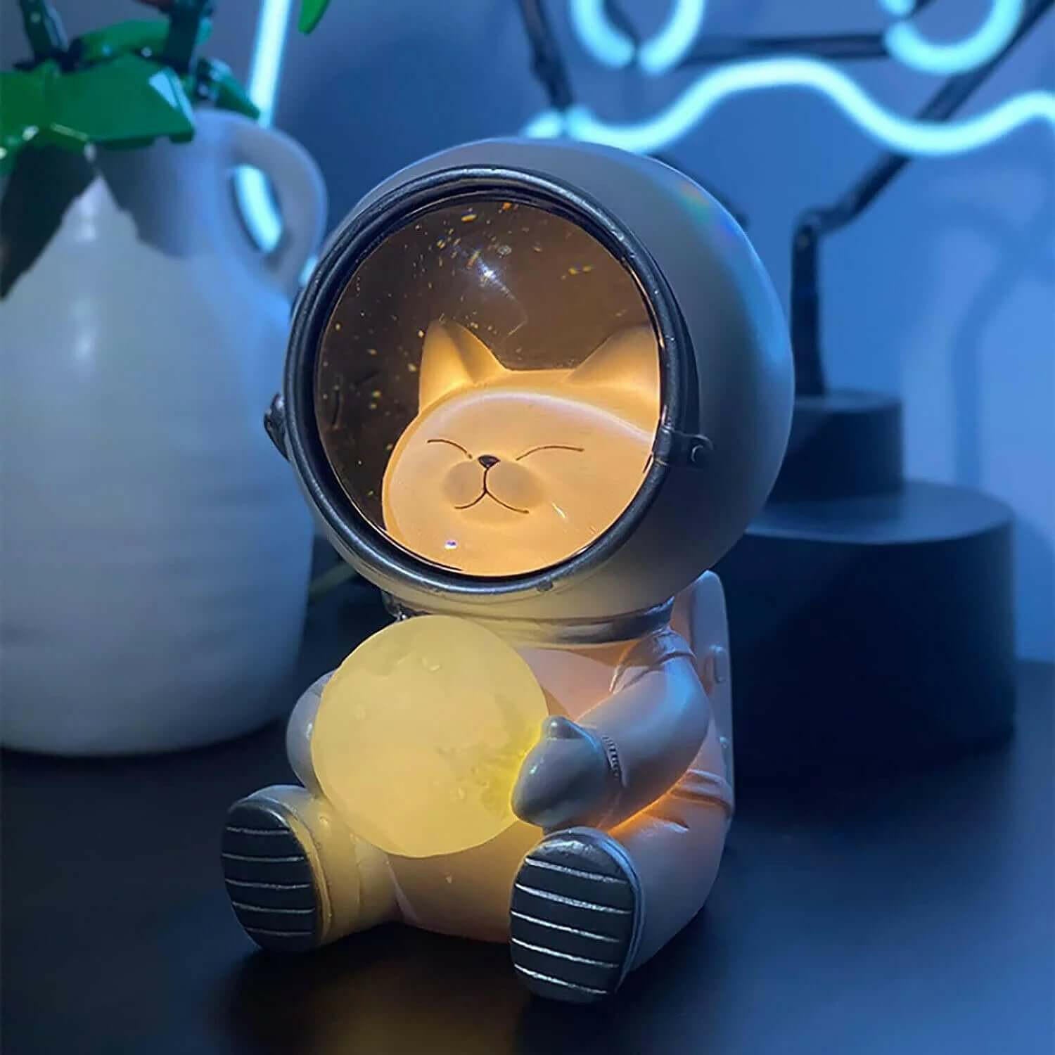 Astronaut Projector Night Light, Cute Spaceman LED Night Light Astronaut Moon Lamps for Kids Adults for Bedroom, Christmas, Birthdays, Space Cat