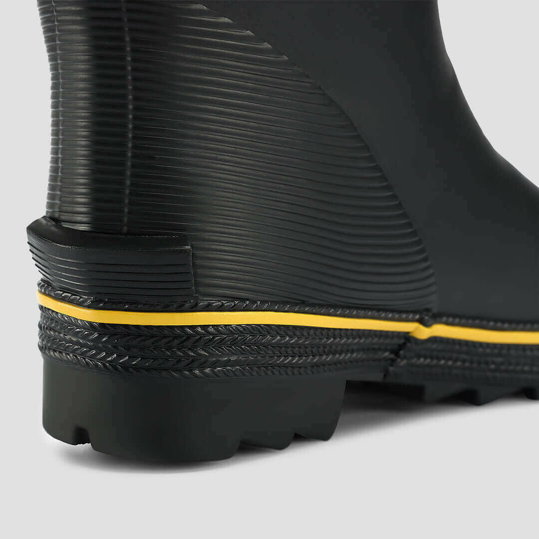 FitVille Men's SteelCore Waterproof Work Boots.