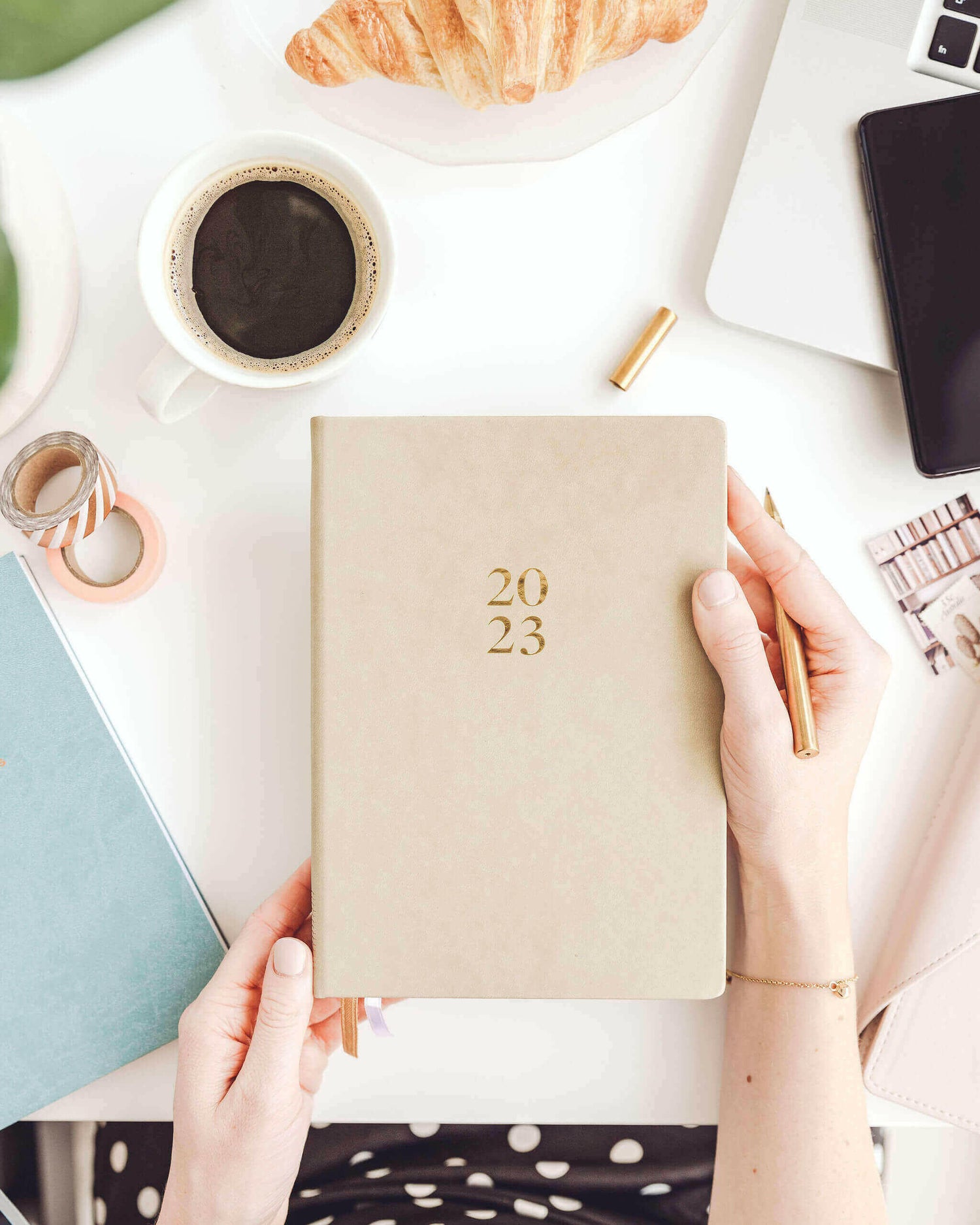 Ponderlily 2023 Daily Planner, Stone