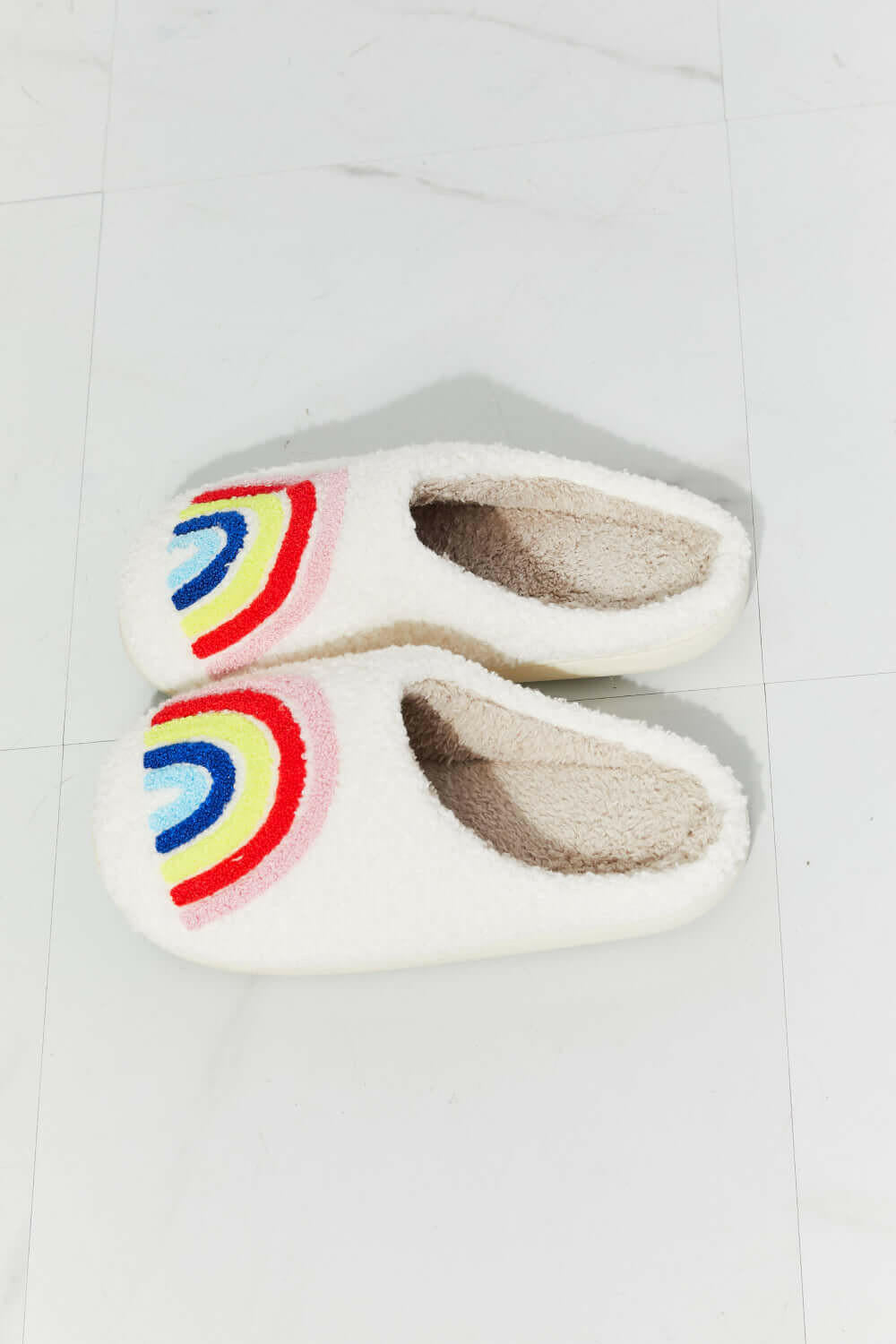 MMShoes Rainbow Plush Slipper.