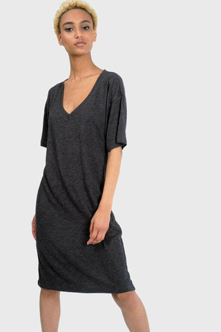 MIKA ORGANIC T-SHIRT DRESS.