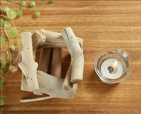 Wood Candle Holder Set.