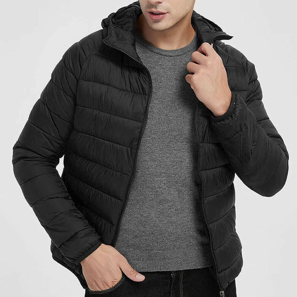 Men's lightweight storage waterproof warmth puffer fashion jacket.