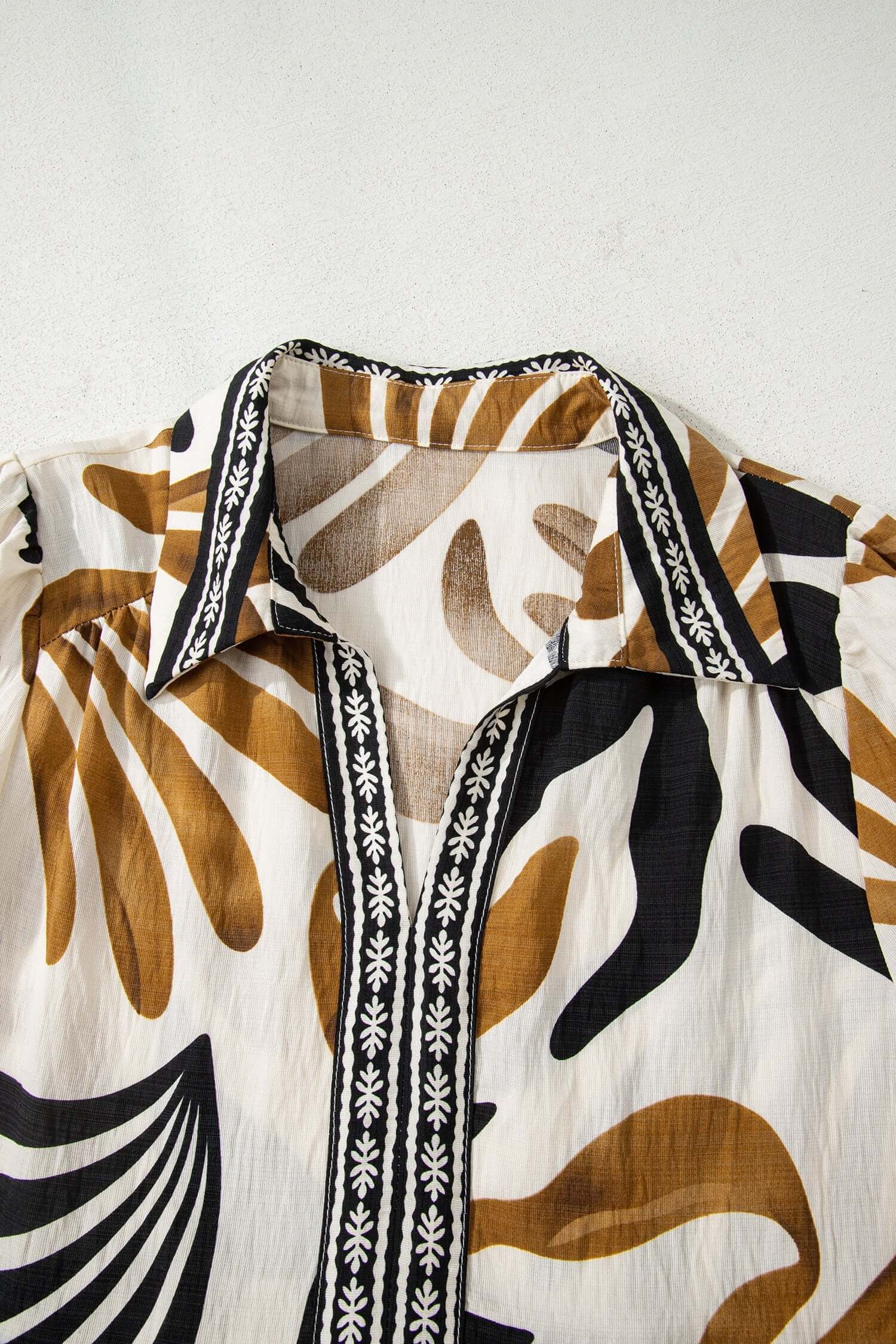 Tropical Contrast Trim Ruffle Hem Dress