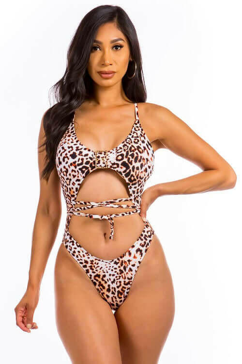 One Piece Buckle String Wrapped Bathing Suit.