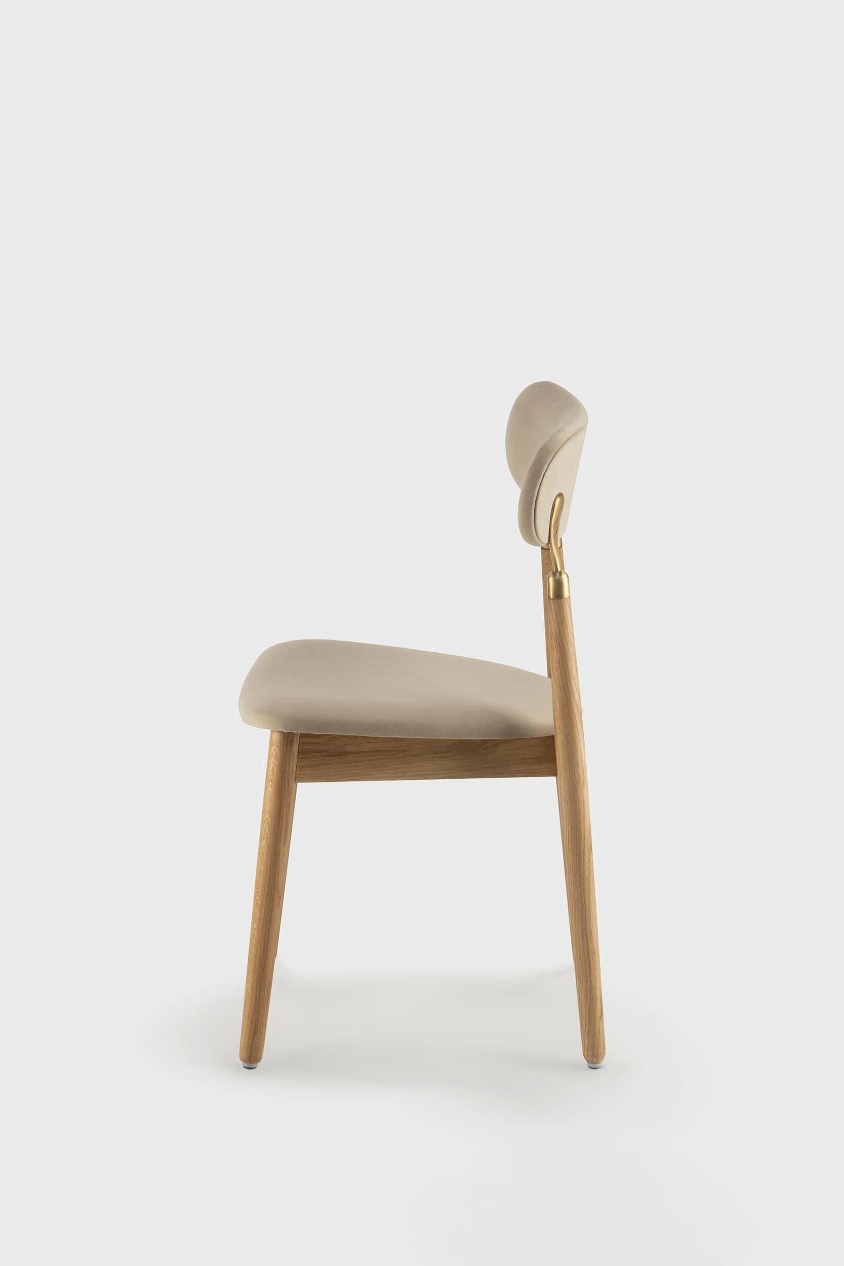 7.1 Dining Chair.