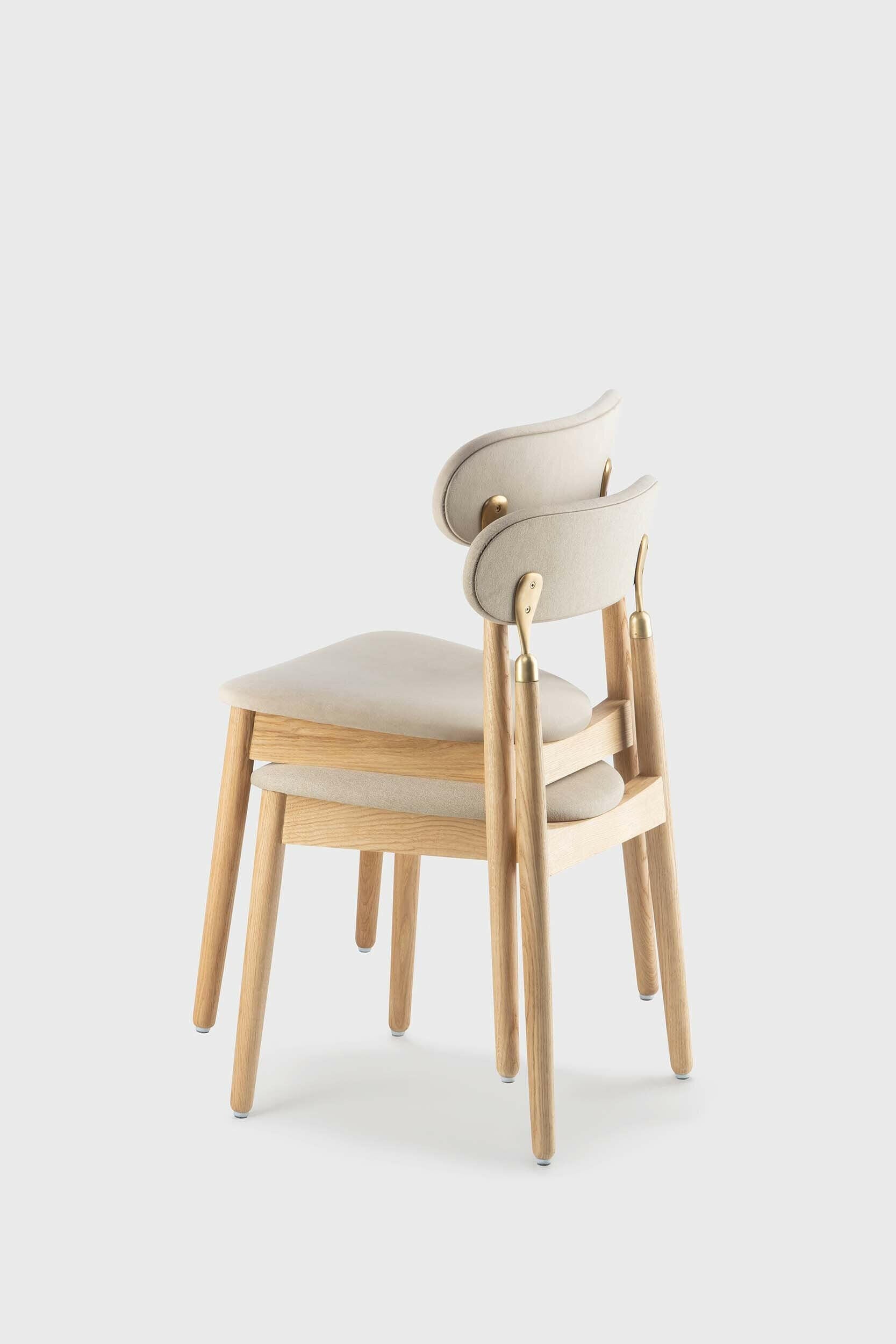 7.1 Dining Chair.