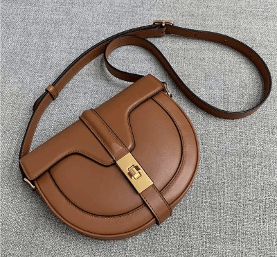 Western-Style Leather Saddle Shoulder Bag