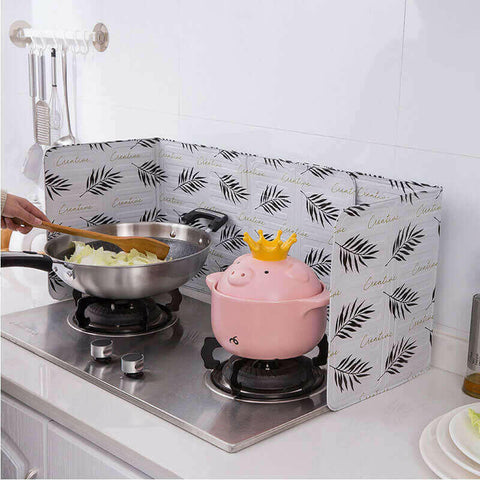 Aluminum Foldable Kitchen Gas Stove Baffle Plate Kitchen Frying Pan