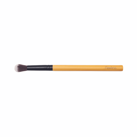 THE Bamboo Blending Makeup Brush