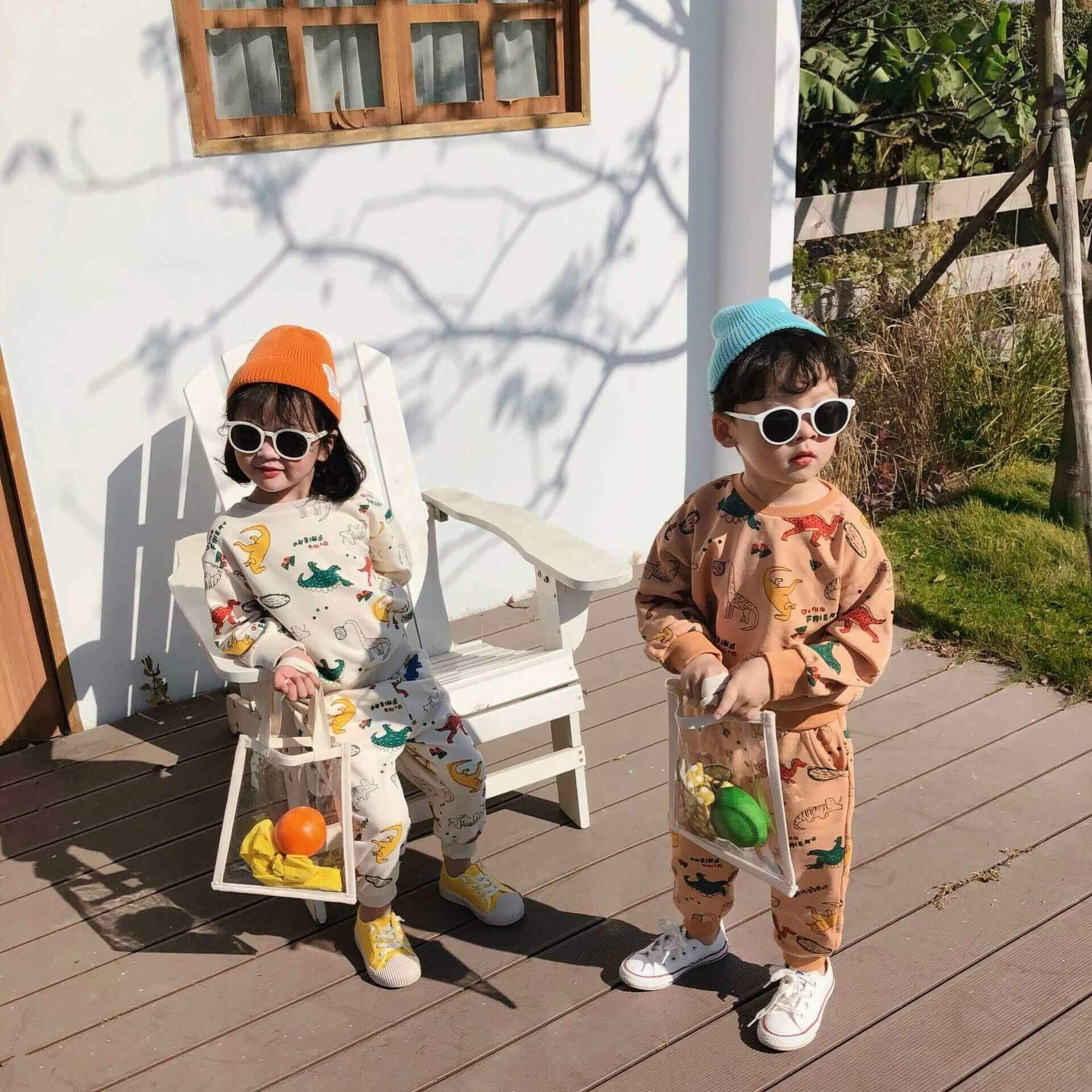 Boys girls spring autumn cartoon dinosaur printed clothes sets.