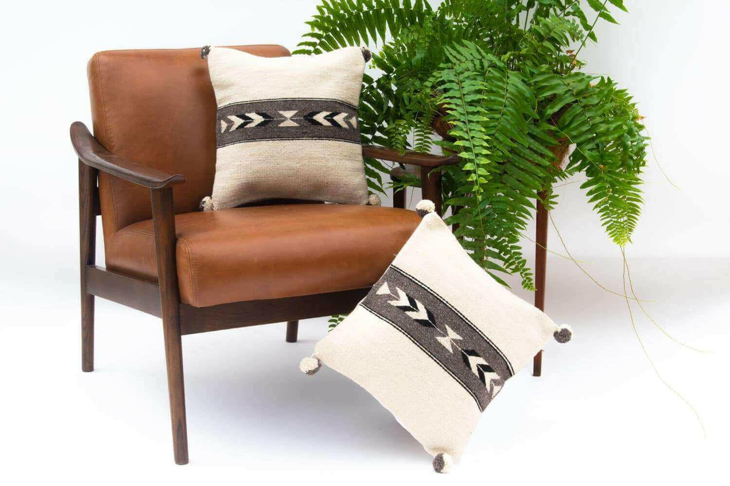 Neza Native American Style Pillow Cover
