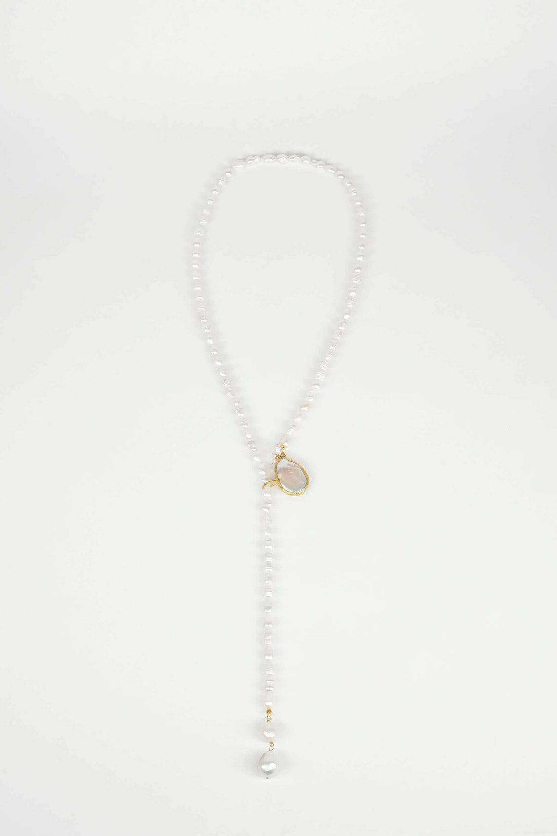 ADDICTED2 - Collana ANANKE di perle