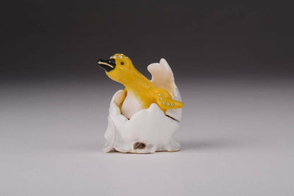 Duck Coming out of Eggshell.