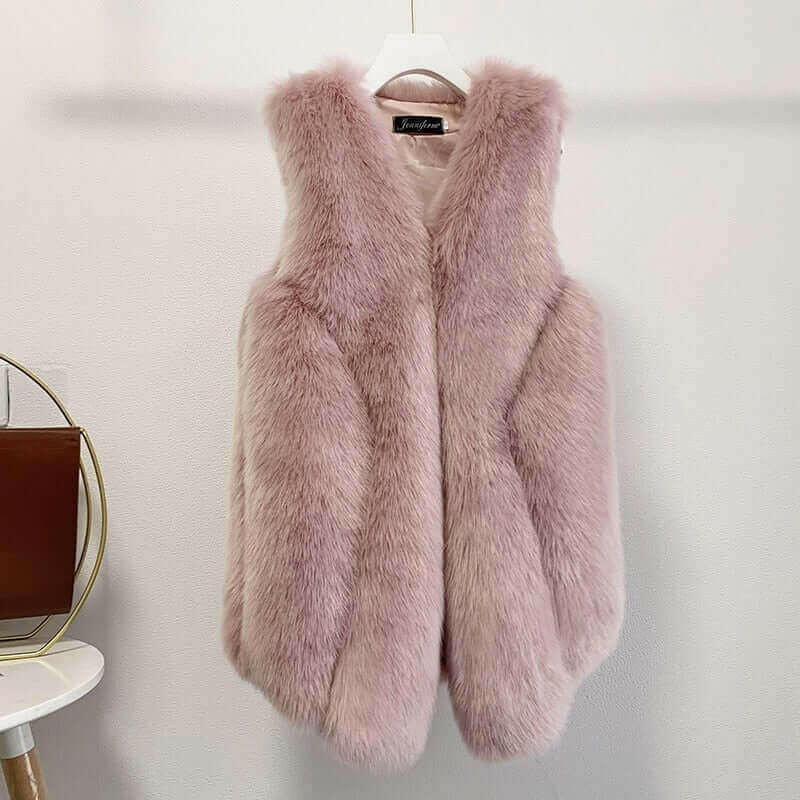 Faux Fur Sleeveless Vest Jacket Autumn Winter Elegant Fashion Vest.