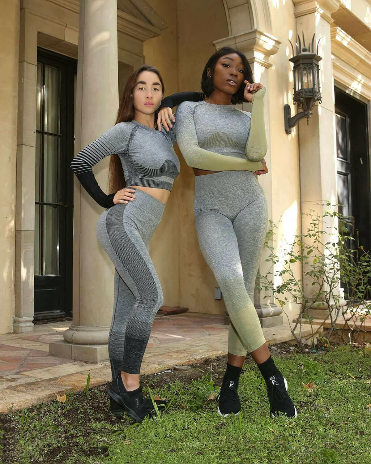 Bocana Seamless Leggings - Grey & Green.