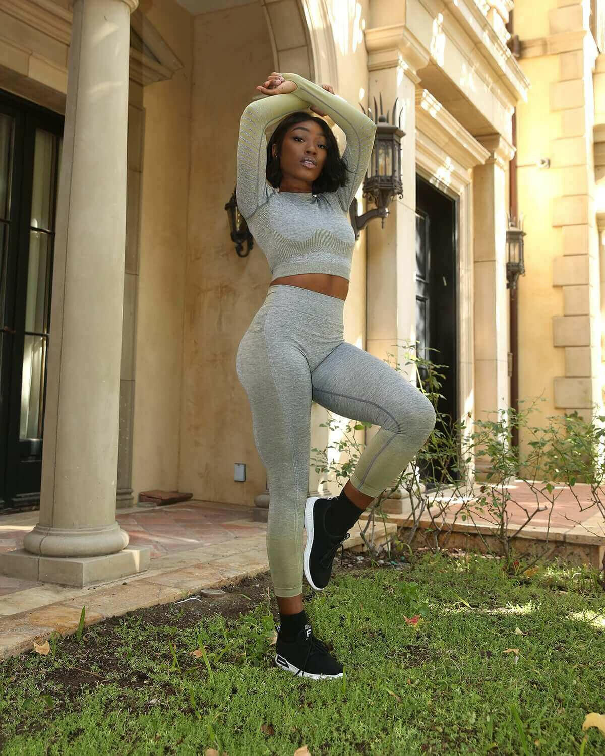 Bocana Seamless Leggings - Grey &amp; Green