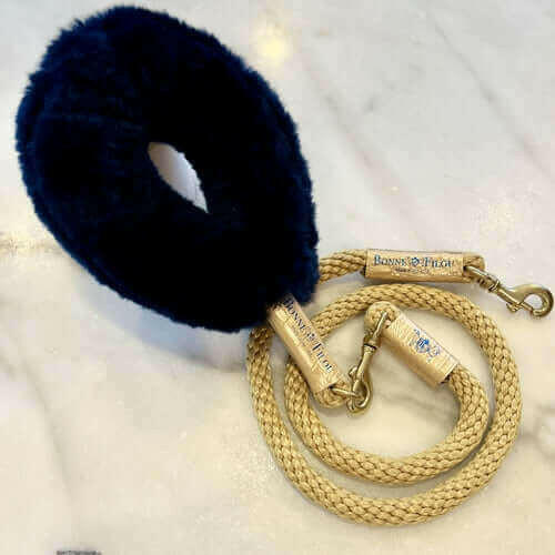 Bundle Shearling Fur Grip + Rope Leash for Dogs.