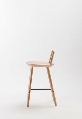 Naïve Semi Bar Stool.