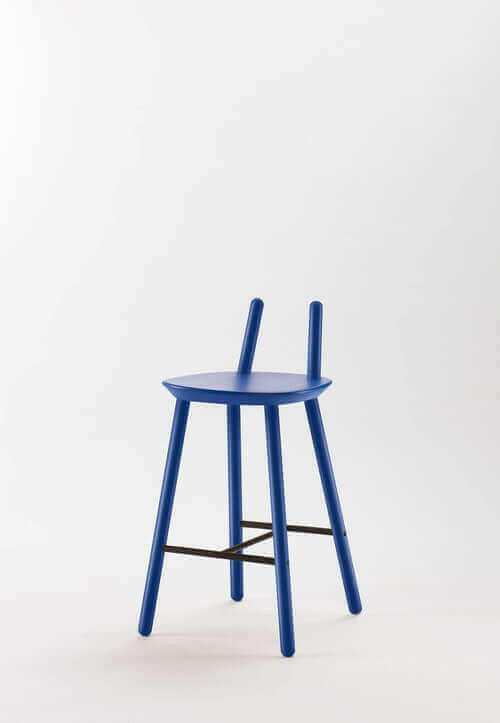Naïve Semi Bar Stool