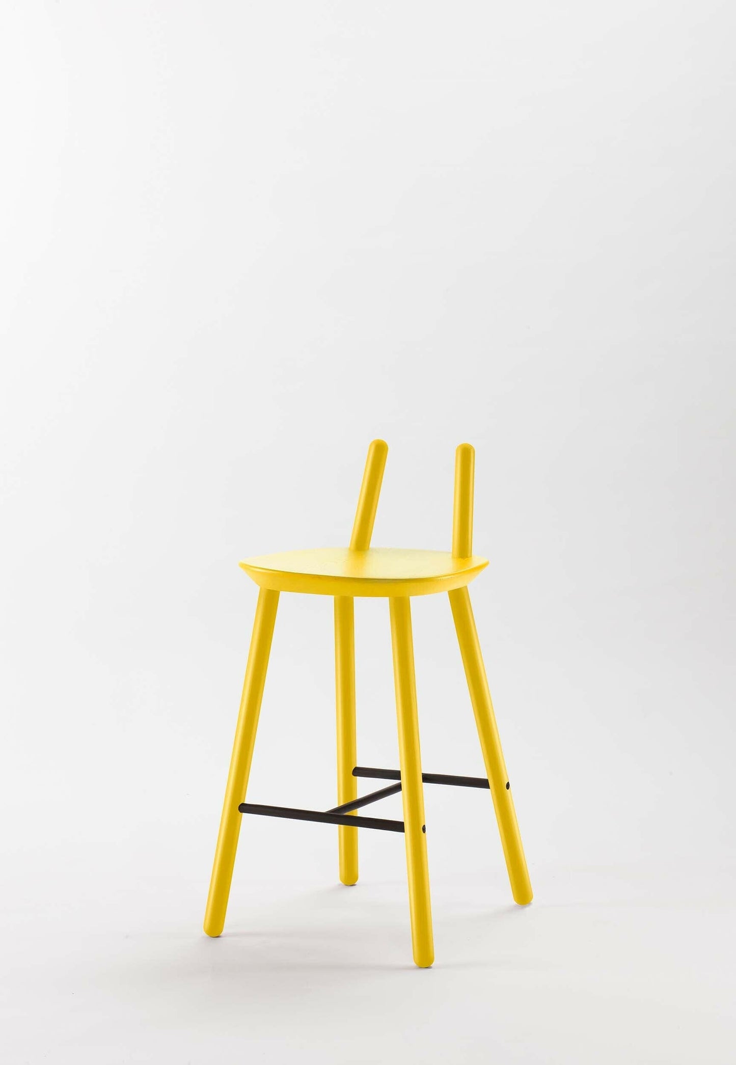 Naïve Semi Bar Stool.