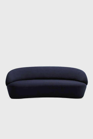 Naïve Sofa.