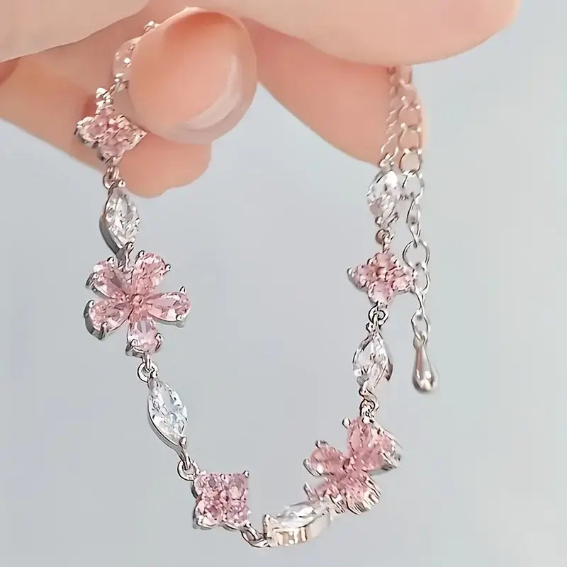 Aesthetic Sakura Flower Adjustable Link Bracelet, Delicate Cherry Blossom Wrist Chain for Women Teens, Sweet Shimmering Floral Everyday Jewelry, Romantic Birthday Gift for Her