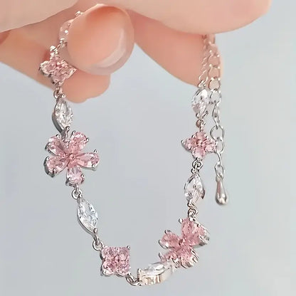 Aesthetic Sakura Flower Adjustable Link Bracelet, Delicate Cherry Blossom Wrist Chain for Women Teens, Sweet Shimmering Floral Everyday Jewelry, Romantic Birthday Gift for Her
