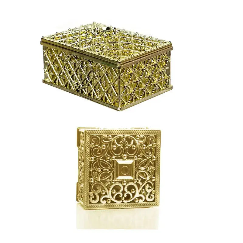 2 PCs Mini Treasure Storage Jewelry Box Silver-color Hollow Flower Pattern Jewelry Case Boxes for Necklace Earring Ring 2030