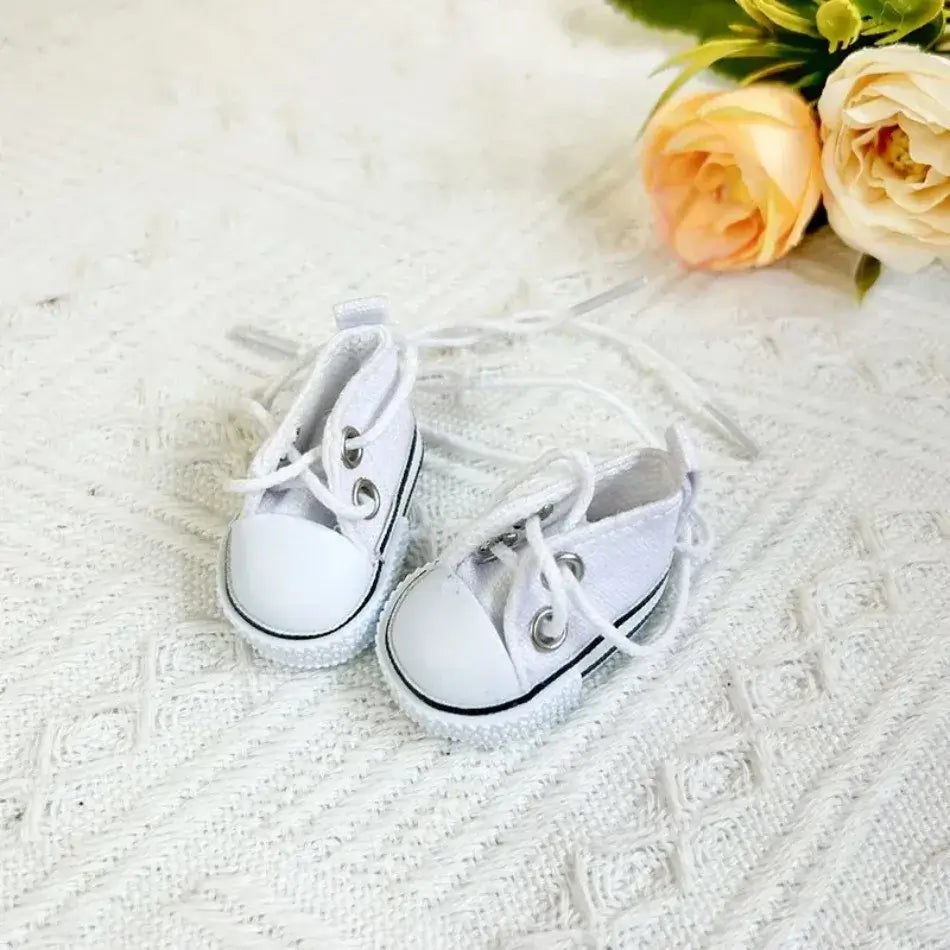 Labubu clothing accessories set