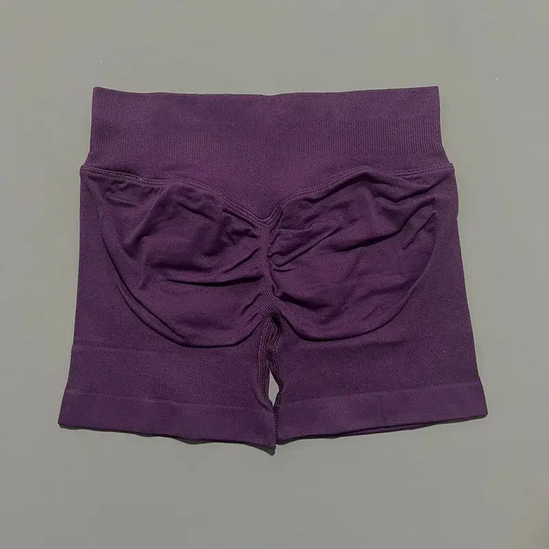 HISTELLO Women’s Seamless Scrunch Workout Shorts