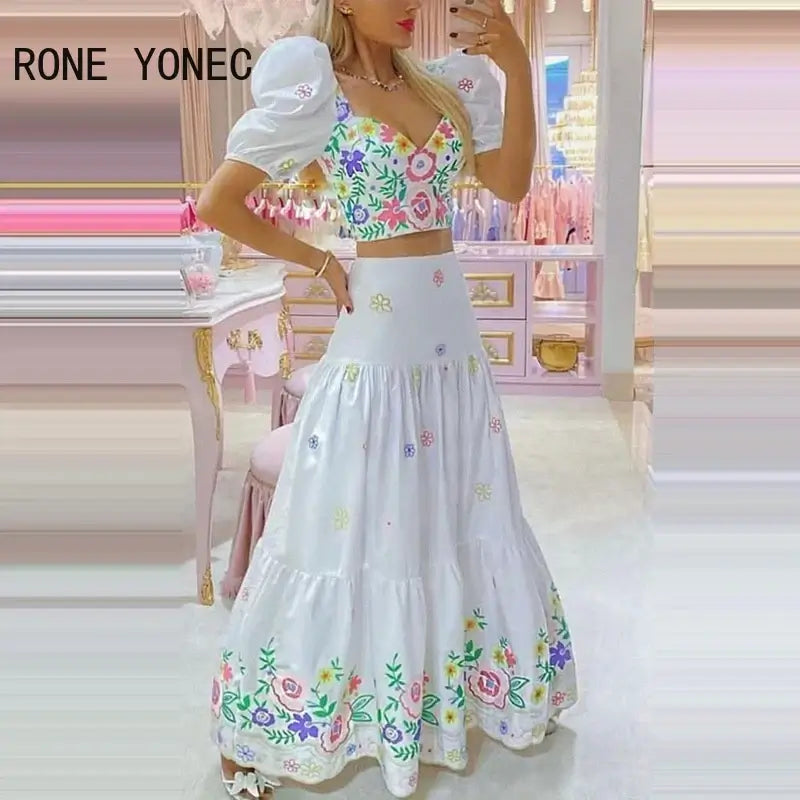 2024 Women  Allover Print Short Puff Sleeves Crop Tops &amp; Ruffle Decor Skirt Maxi Vacation Sweety Skirt Sets