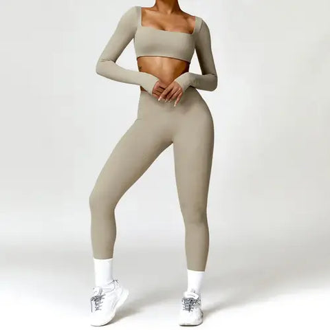 Women Tracksuit Yoga Set 2PCS Sportswear Workout Clothes Athletic Wear.