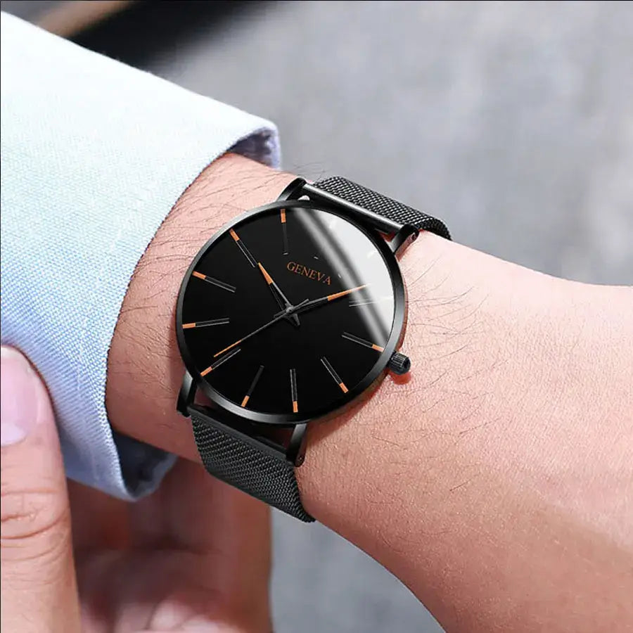 JIANUO Unisex Quartz Mesh-Strap Watch