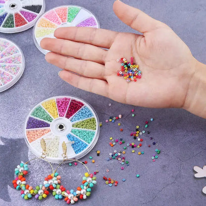 2000pcs/Lot 12Grids Glass Seed Beads Set Charms Jewelry Beads For Bracelet Necklace Earrings Handmade Craft DIY Jewelry 2030