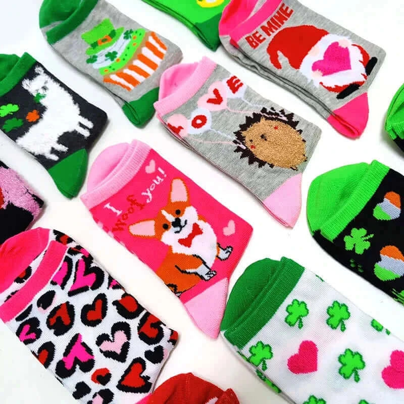 Valentine Day Women Socks Funny Cartoon Socks Four Leaf Clover Corgi Dog Letter Cute Love Dinosaur Anniversary Present Gifts.