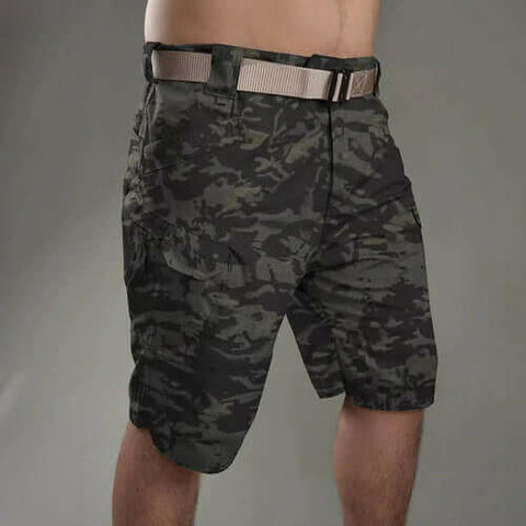 Mens Quick Dry Outdoor Cargo Shorts.