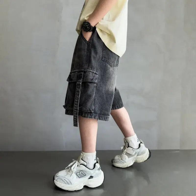 2026 Summer New Kids Designer Black Denim Cargo Shorts Tweens Boy Casual Straight Jeans Shorts For Child Age 5 6 8 10 12 14 Yrs