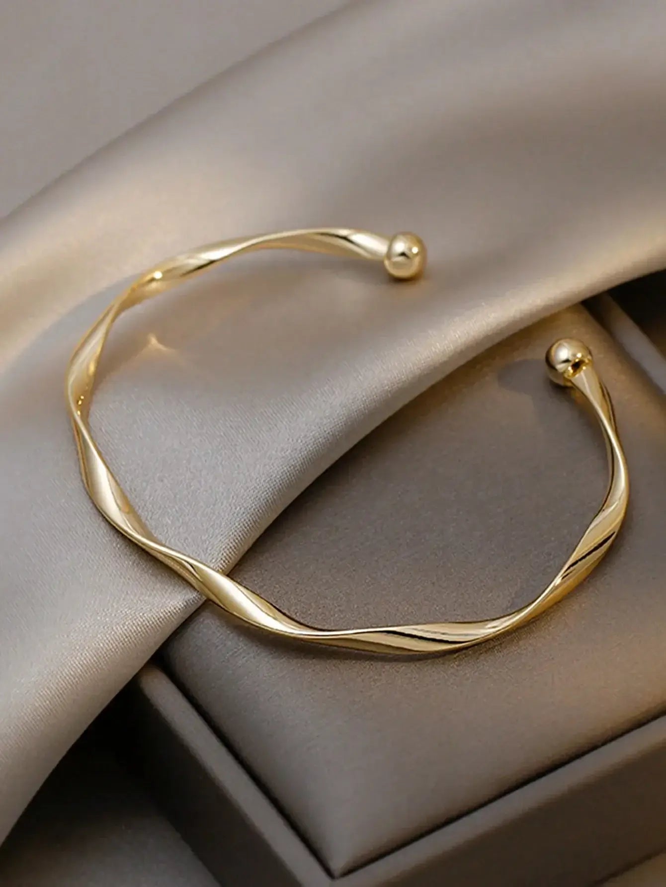 Textured Hammered Cuff Bracelet for Women, Adjustable Minimalist Stackable Wristband, Tarnish-Resistant Durable Everyday Jewelry, Chic Modernist Hand Accessories